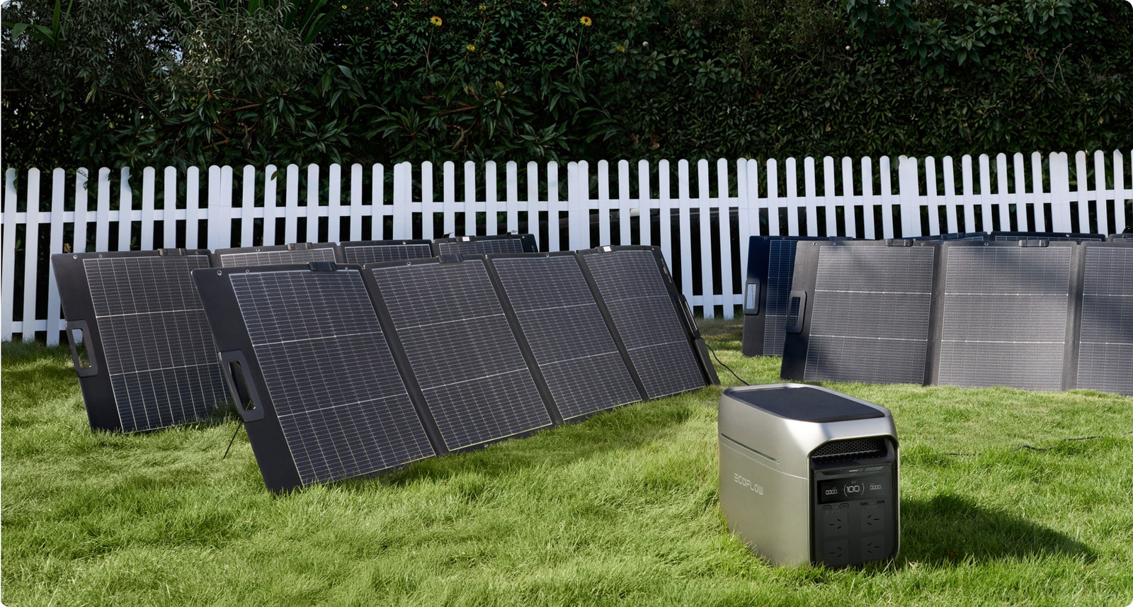 https://za.ecoflow.com/cdn/shop/files/pc-solar-charging.jpg?v=1768285676&width=1600